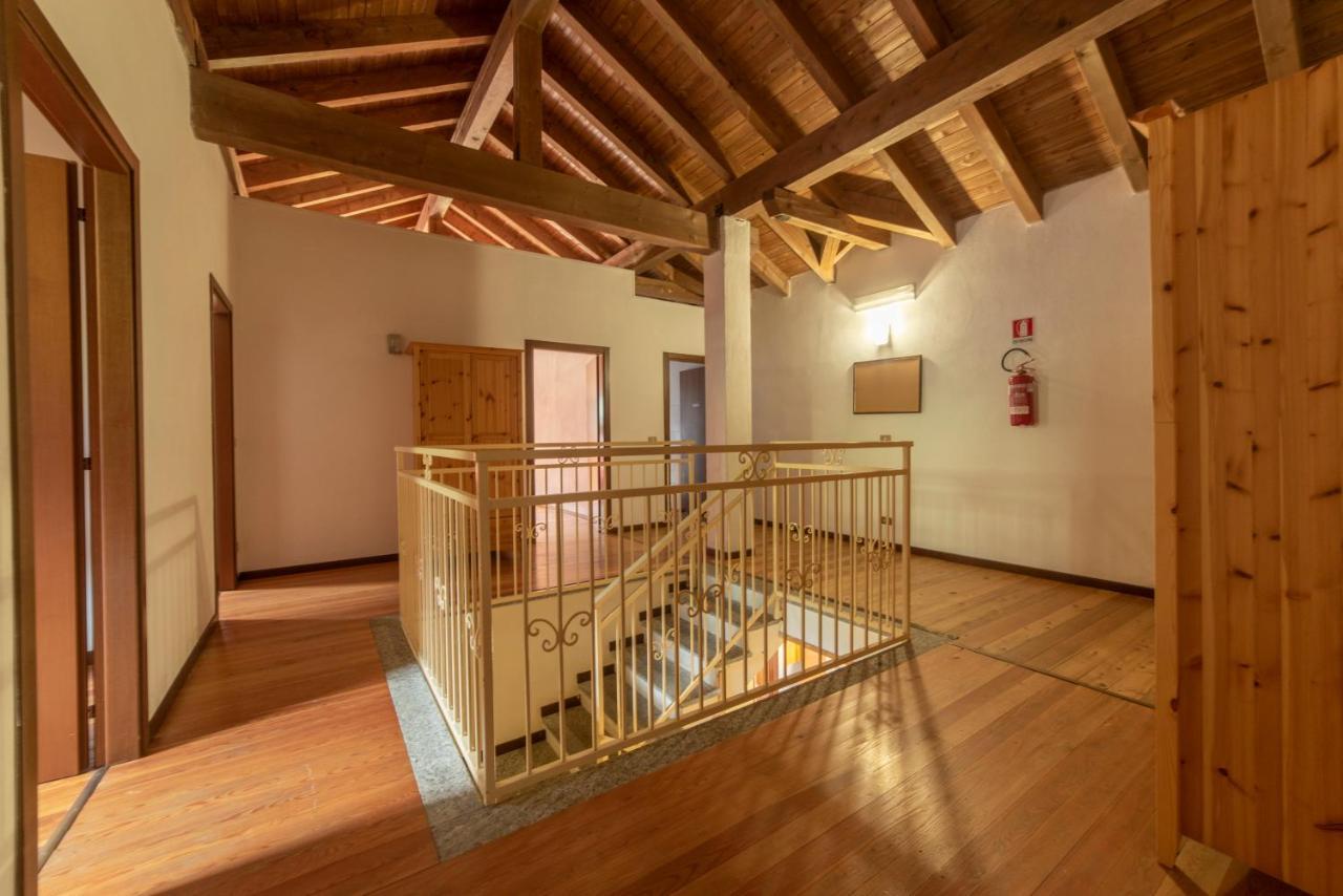 Rifugio Parpinasca Hostel Trontano Ngoại thất bức ảnh
